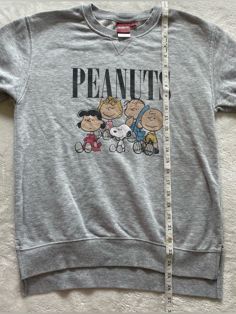 Peanuts Oversized Sweater size S - Picture 11 of 11